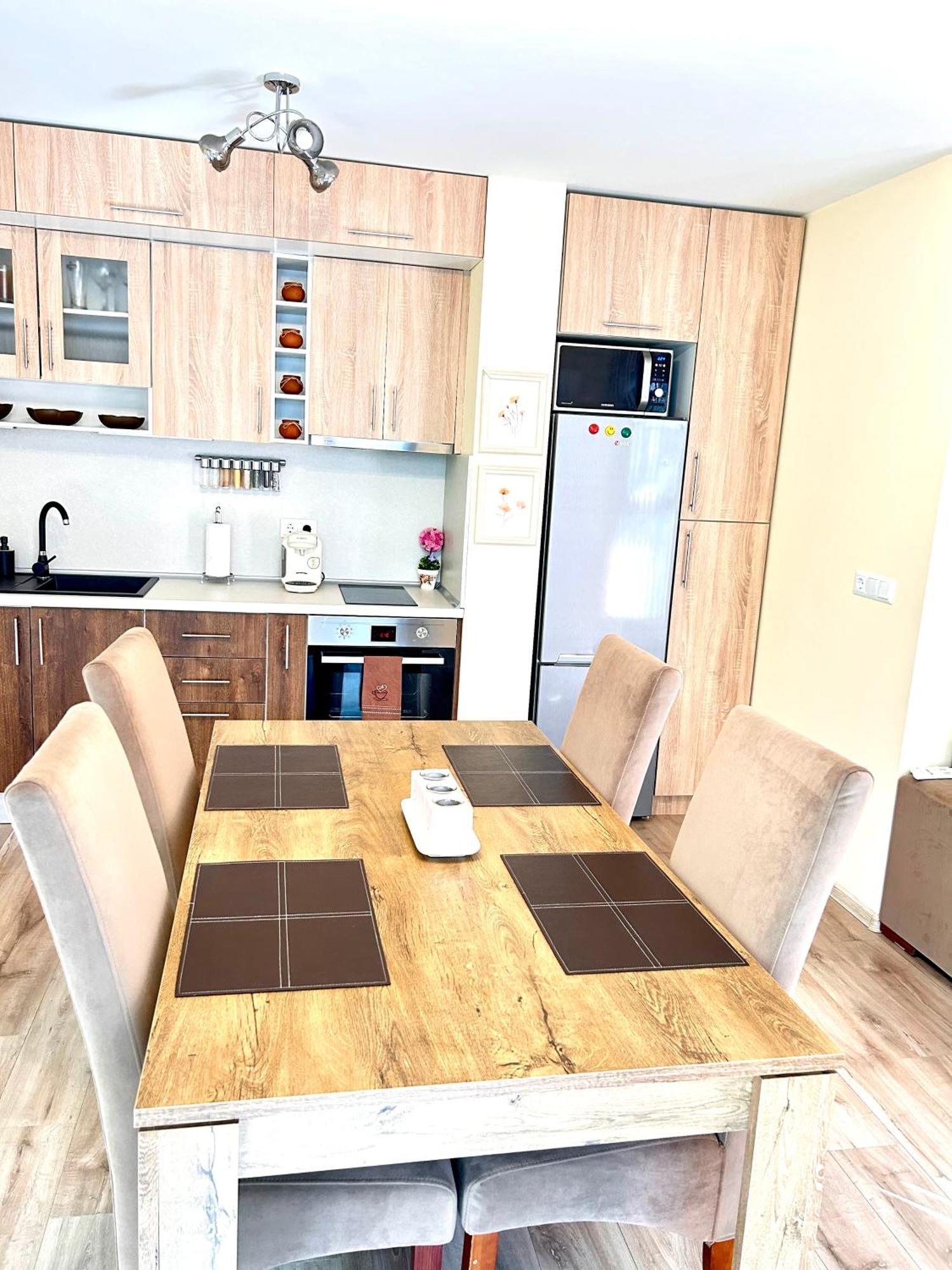 Apartment франческа Warna